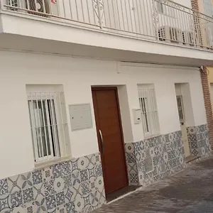 Casa De Tio, 3 Bedroom 2 Bath Townhouse, Casa Centro De Torre Del Mar